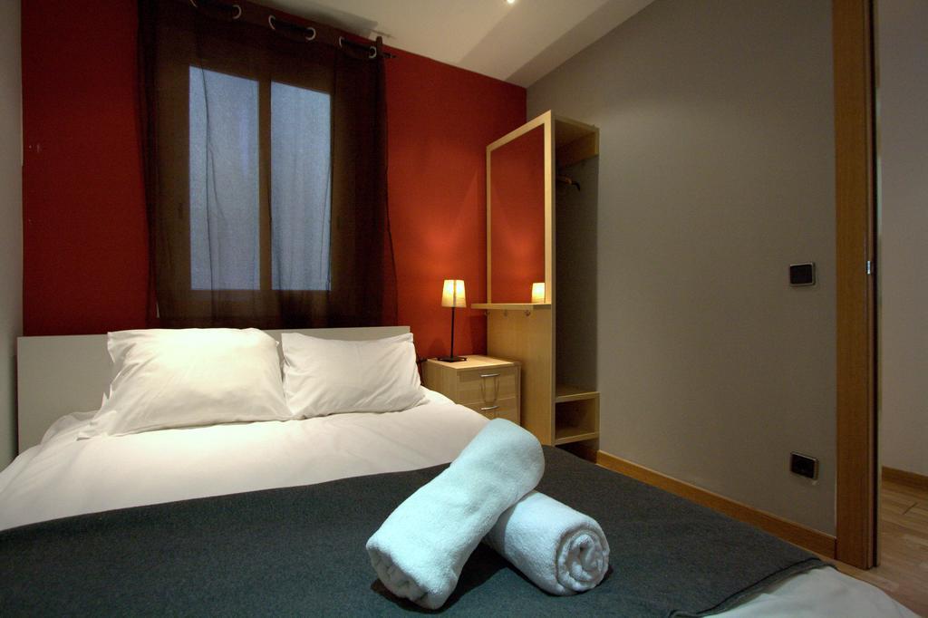 格拉西亚帕塞奥情侣酒店 巴塞罗那 客房 照片